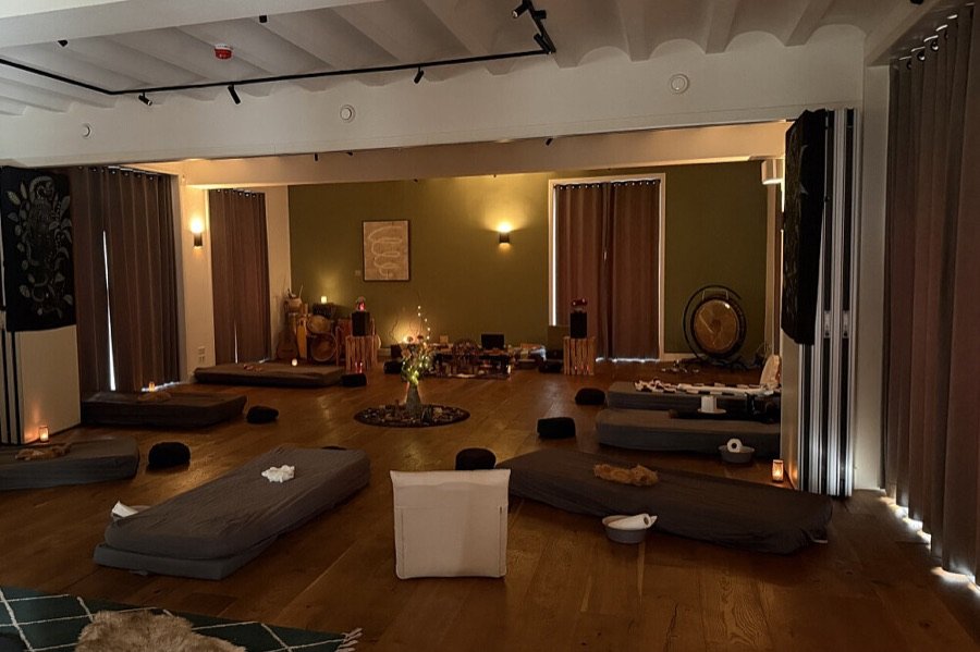 Ayahuasca-Zeremonie-Wochenende im AVANI Center Helvoirt